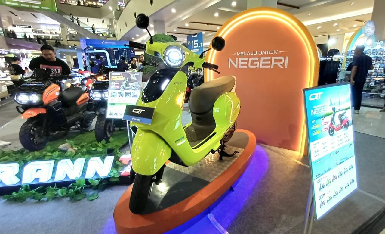 Gercep! Indomobil eMotor sambangi Solo luncurkan duo QT dan Tyranno X, intip harga dan fiturnya